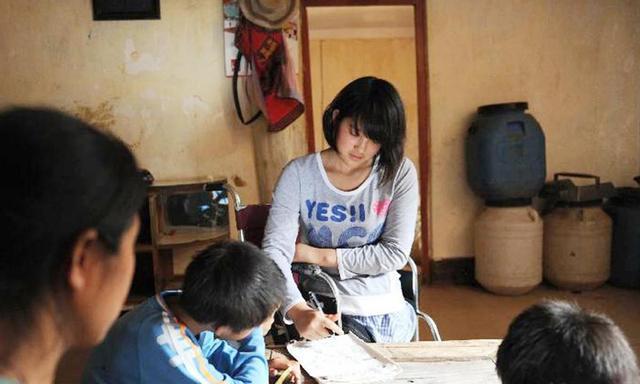 游泳冠军死亡_截瘫游泳运动员_半身截肢变成游泳冠军