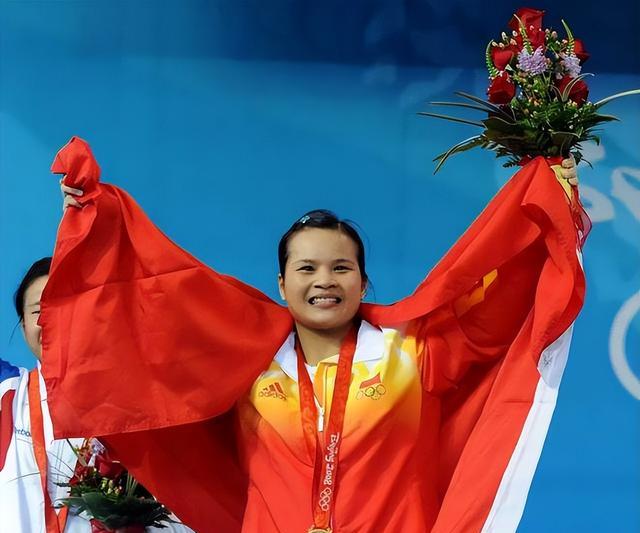中国举重奥运会金牌被取消_举重冠军取消颁奖了吗中国_举重被取消的奥运冠军