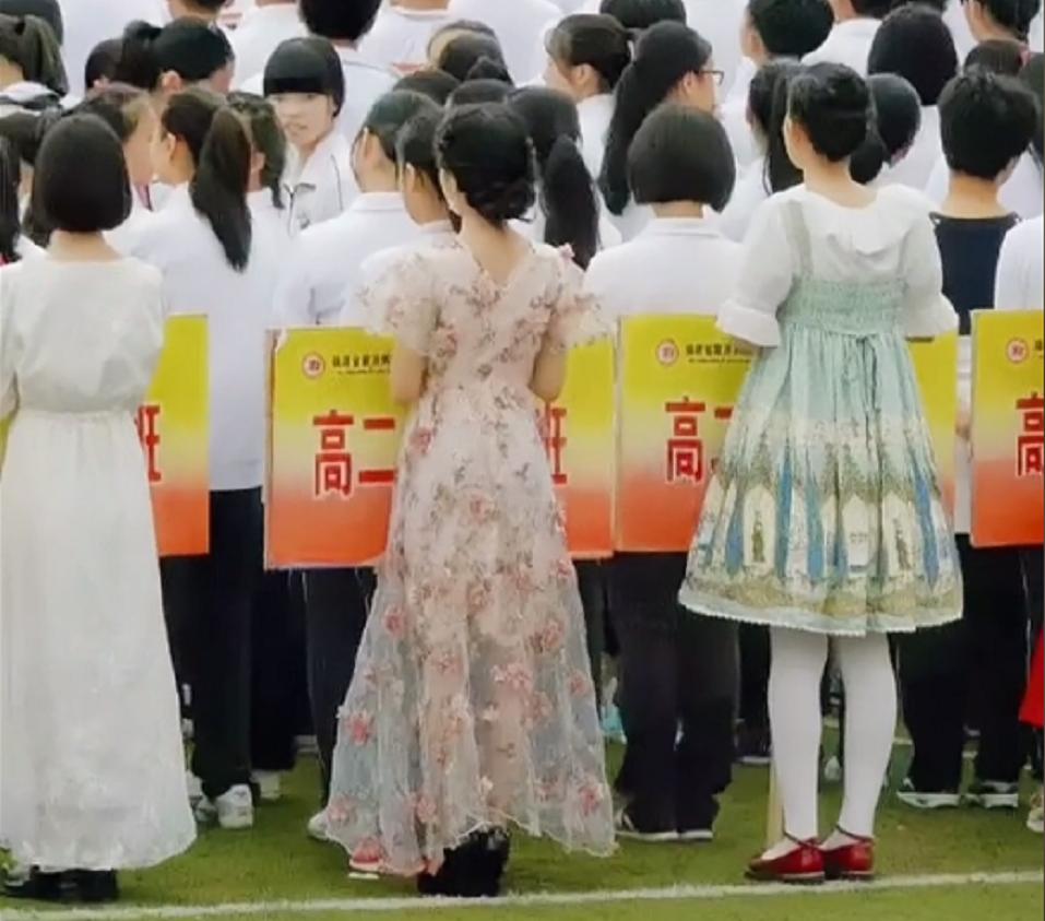 高中生如何运动会_高中运动生会加分吗_高中生运动会有哪些项目