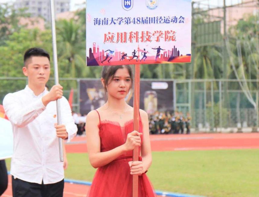 高中生运动会有哪些项目_高中生如何运动会_高中生运动会绘画作品