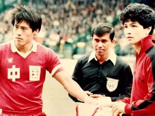 奥运冠军击剑会有年龄要求吗_98年奥运会击剑冠军有谁_奥运会击剑冠军
