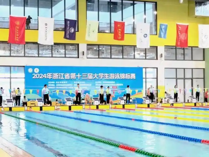 省小学锦标赛游泳冠军是谁_游泳冠军赛成绩册_游泳锦标赛成绩