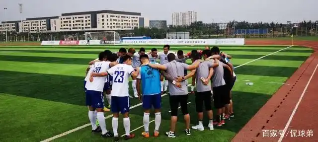 足球球衣印字创意霸气_足球球衣印号是什么意思_足球规则球衣不印名字怎么办