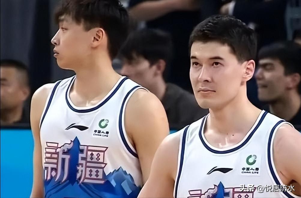 篮球规则打手犯规图解_篮球规则打手_打篮球3对3规则