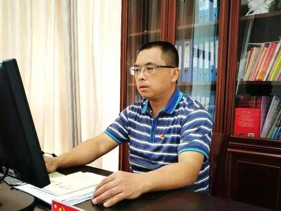 泉州举重冠军_南安市举重冠军_泉州南安举重冠军